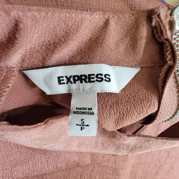 Express Cold Shoulder Cutout Zipper Back Pullover Blouse Size Small - Picture 4 of 11